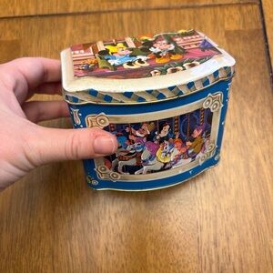 Vintage 1985 Walt Disney Productions Tin Box with Hinged Lid England